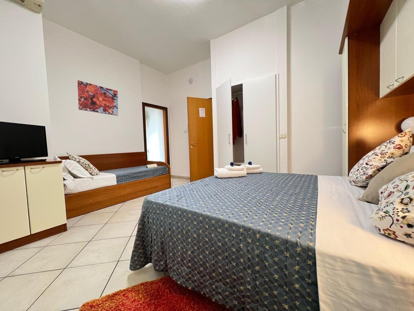 Aparthotel I Girasoli Rimini